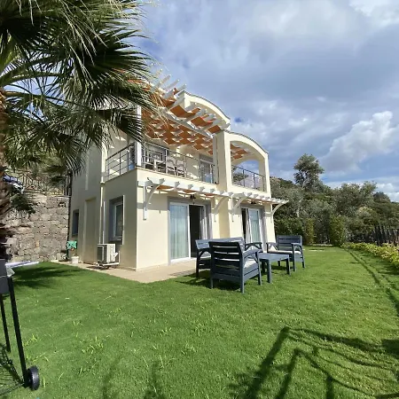 Luxury Villa Rent Seaview In Gundogan With 3 Bedroomed Villa