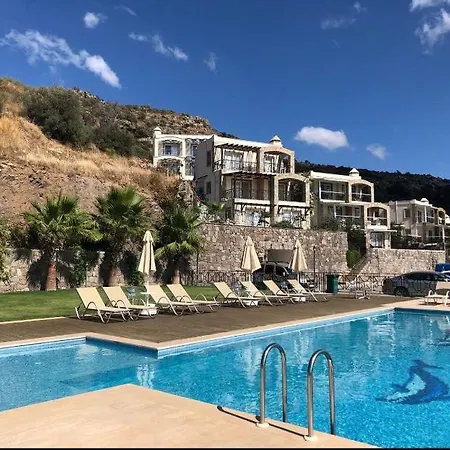 Luxury Villa Rent Seaview In Gundogan With 3 Bedroomed